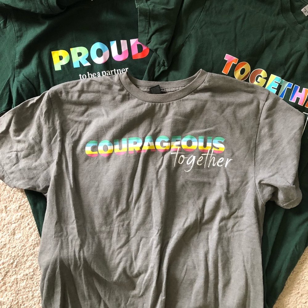 Starbucks Short Sleeve Tee Brand Pride Courageous Shirts Set 3 Women men Medium